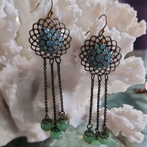 Elegant Green Dangle Earrings